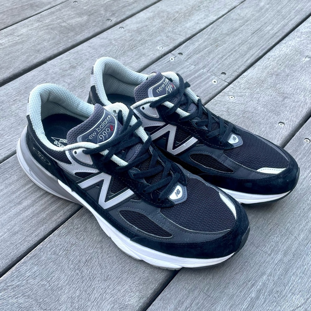 New Balance 990s Black and Gray Sneakers
